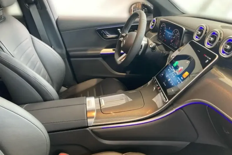 Mercedes-Benz GLC 200 din 2025 cu 17.053 km - oferta MER155590 - foto 10