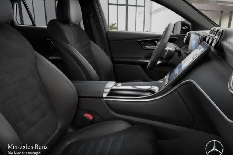 Mercedes-Benz GLC 200 din 2024 cu 8.070 km - oferta MER155593 - foto 11