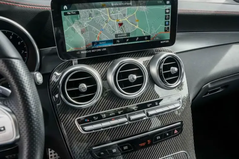 Mercedes-Benz GLC 300 din 2022 cu 69.500 km - oferta MER155595 - foto 14