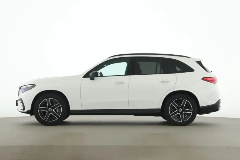 Mercedes-Benz GLC 400 din 2023 cu 48.200 km - oferta MER155598 - foto 3