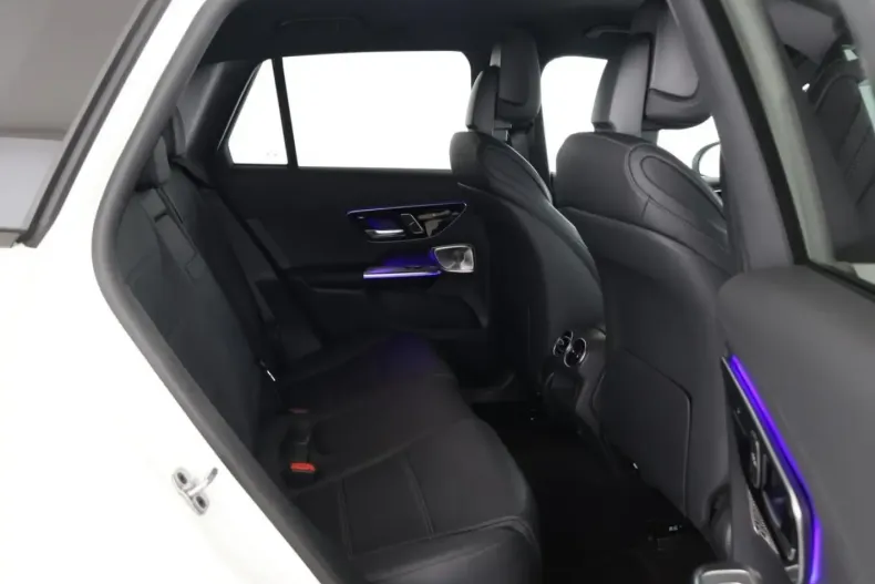 Mercedes-Benz GLC 400 din 2023 cu 48.200 km - oferta MER155598 - foto 13