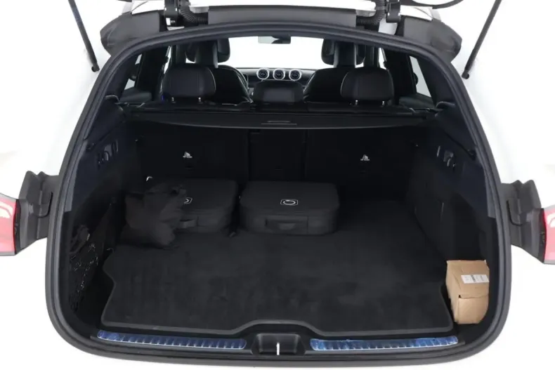 Mercedes-Benz GLC 400 din 2023 cu 48.200 km - oferta MER155598 - foto 14