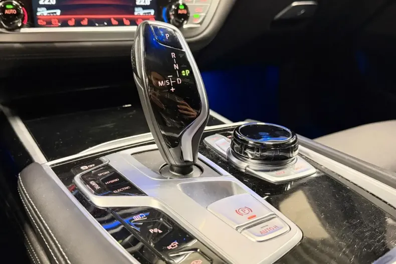 BMW 745 din 2021 cu 76.000 km - oferta BMW155599 - foto 14