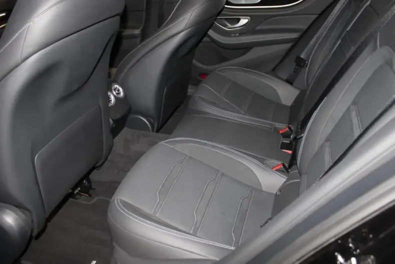 Mercedes-Benz AMG GT din 2024 cu 36.327 km - oferta MER155612 - foto 11