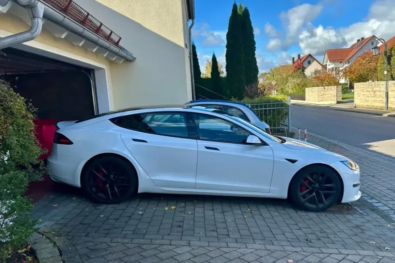 Tesla Model S din 2023 cu 36.000 km - oferta TES155627 - foto 4