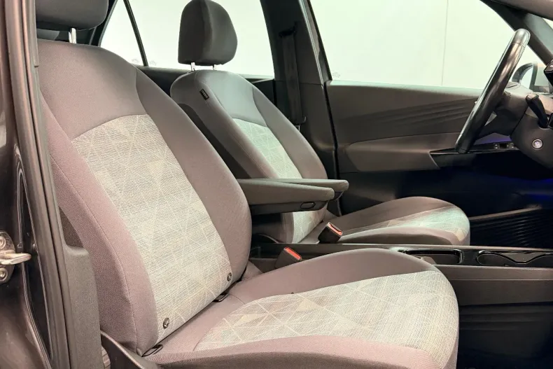 Volkswagen ID.3 din 2021 cu 174.000 km - oferta VOL155929 - foto 7