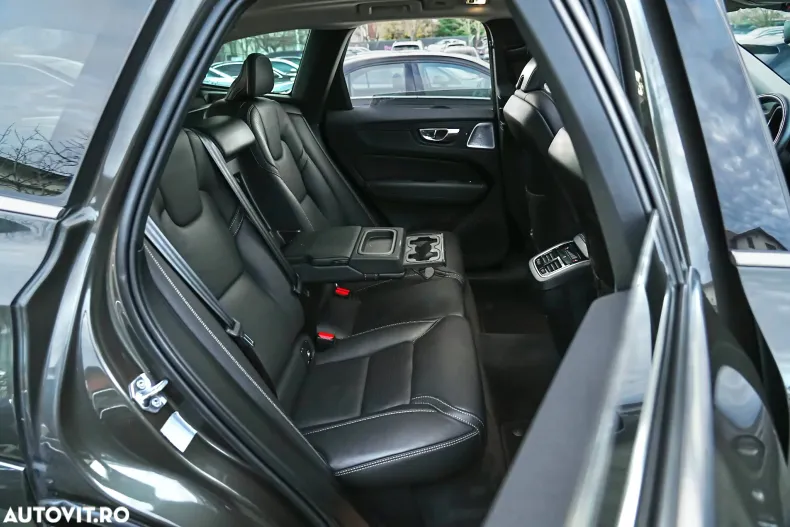 Volvo XC60 din 2020 cu 115.120 km - oferta VOL155933 - foto 21
