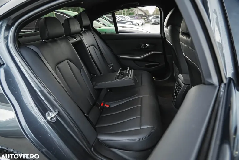 BMW Seria 3 din 2020 cu 38.830 km - oferta BMW155934 - foto 14