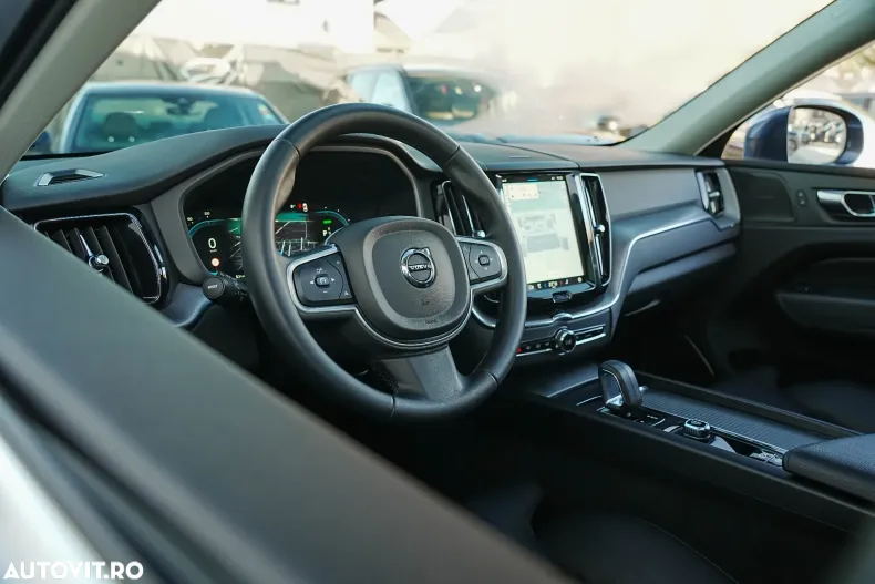 Volvo XC60 din 2022 cu 101.900 km - oferta VOL155940 - foto 22