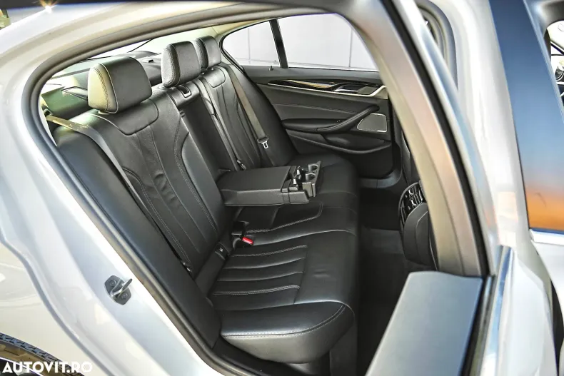 BMW Seria 5 din 2021 cu 84.600 km - oferta BMW155941 - foto 17