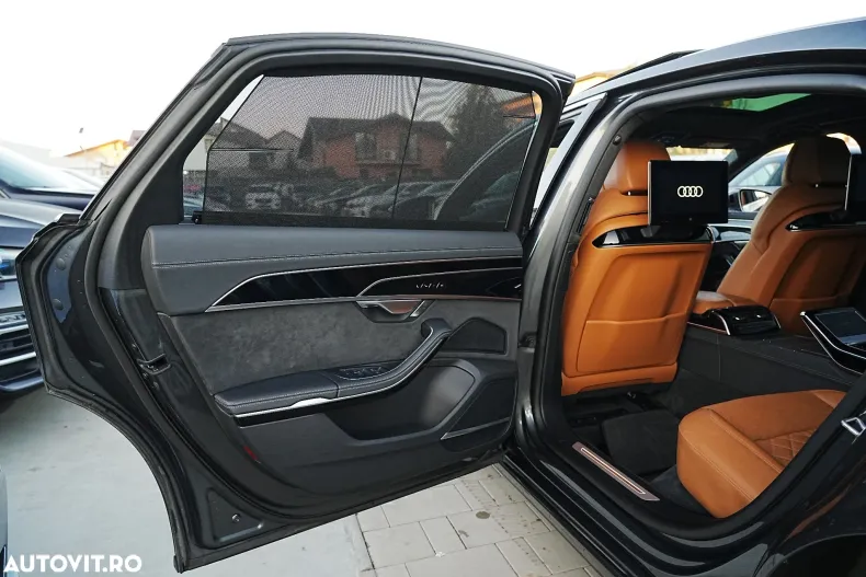 Audi A8 din 2022 cu 40.830 km - oferta AUD155942 - foto 7