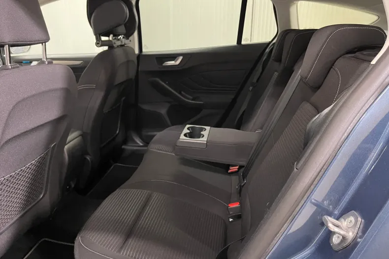 Ford Focus din 2023 cu 150.344 km - oferta FOR155944 - foto 11