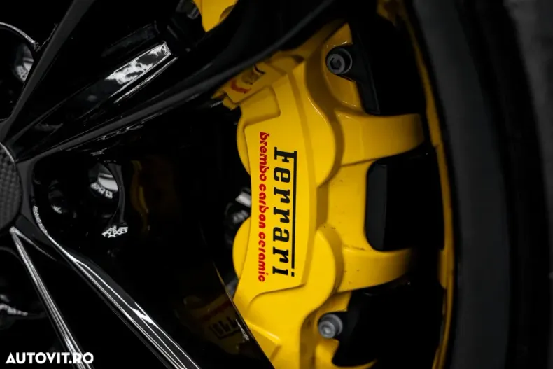 Ferrari 296 GTB din 2024 cu 3.400 km - oferta FER155951 - foto 9