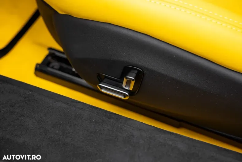 Ferrari 296 GTB din 2024 cu 3.400 km - oferta FER155951 - foto 13