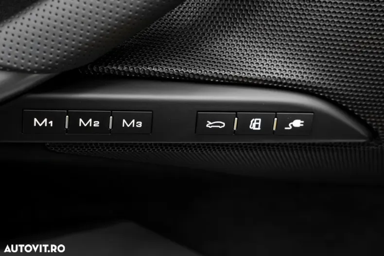 Ferrari 296 GTB din 2024 cu 3.400 km - oferta FER155951 - foto 35