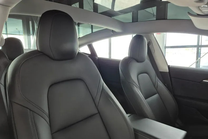 Tesla Model 3 din 2021 cu 65.000 km - oferta TES155959 - foto 13