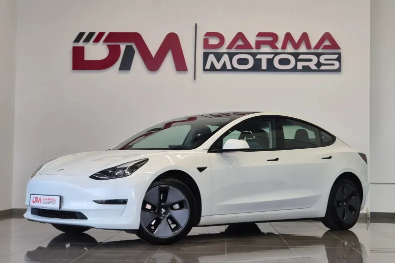 Tesla Model 3 din 2023 cu 59.900 km - oferta TES155960 - foto 1