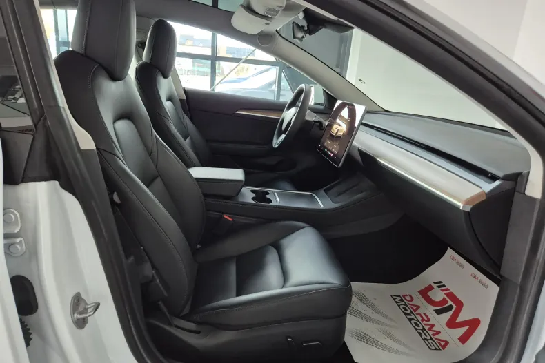 Tesla Model 3 din 2023 cu 59.900 km - oferta TES155960 - foto 9