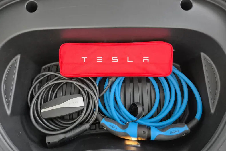 Tesla Model 3 din 2023 cu 59.900 km - oferta TES155960 - foto 21