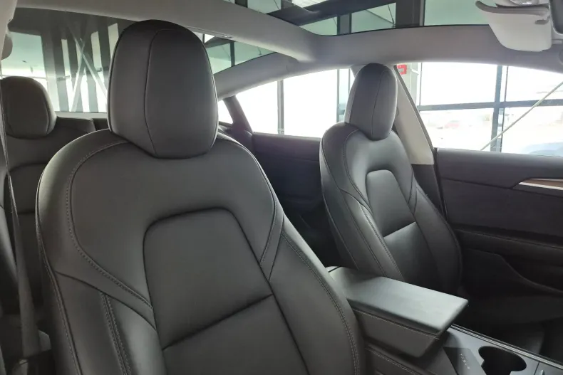 Tesla Model 3 din 2023 cu 52.500 km - oferta TES155961 - foto 15