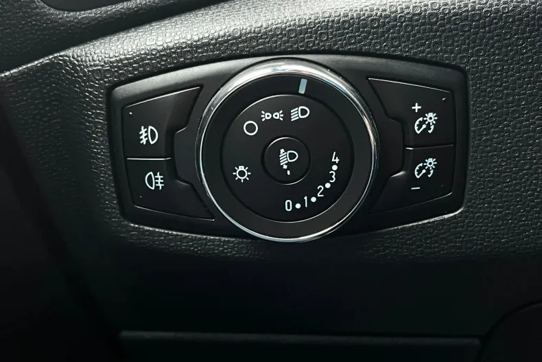 Ford EcoSport din 2019 cu 70.830 km - oferta FOR155968 - foto 18