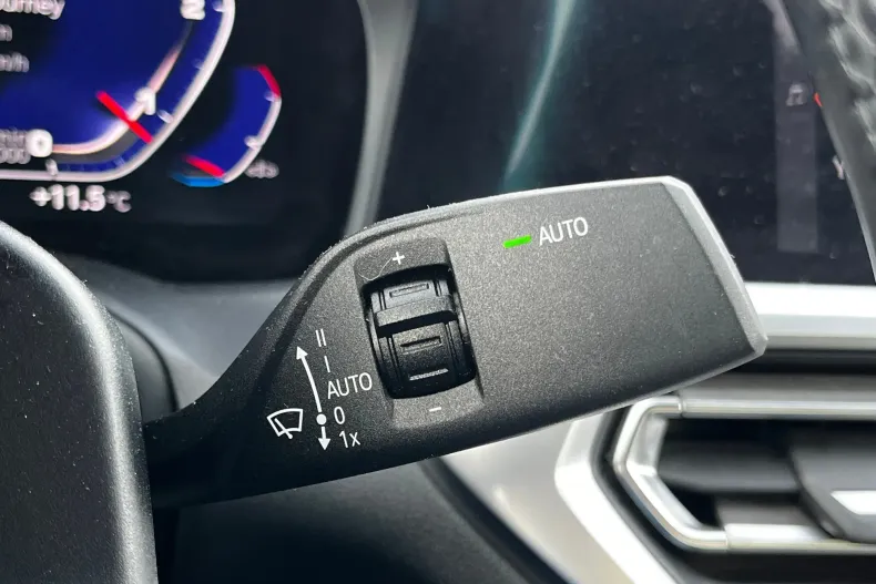 BMW Seria 3 din 2019 cu 127.698 km - oferta BMW155970 - foto 19