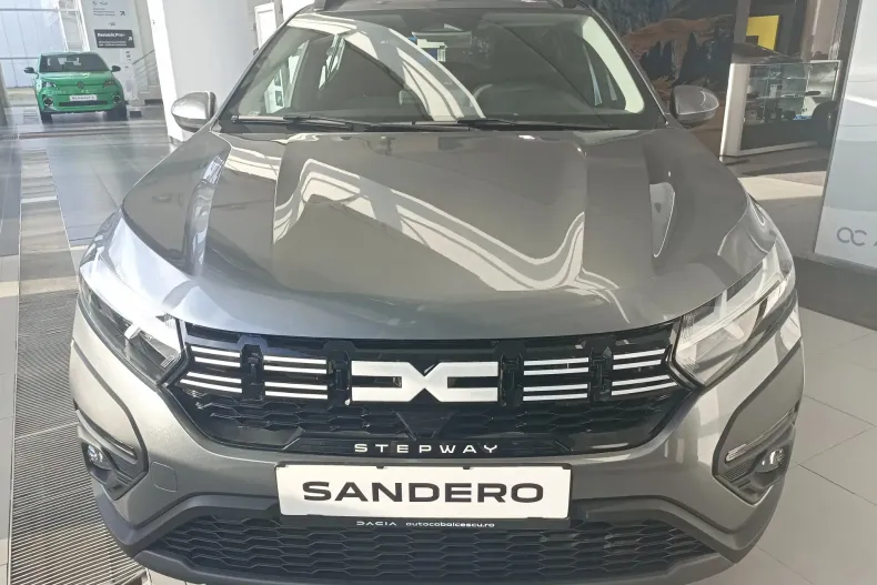 Dacia Sandero Stepway din 2025 cu 10 km - oferta DAC155974 - foto 2