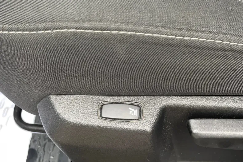 Dacia Duster din 2023 cu 88.233 km - oferta DAC155975 - foto 13