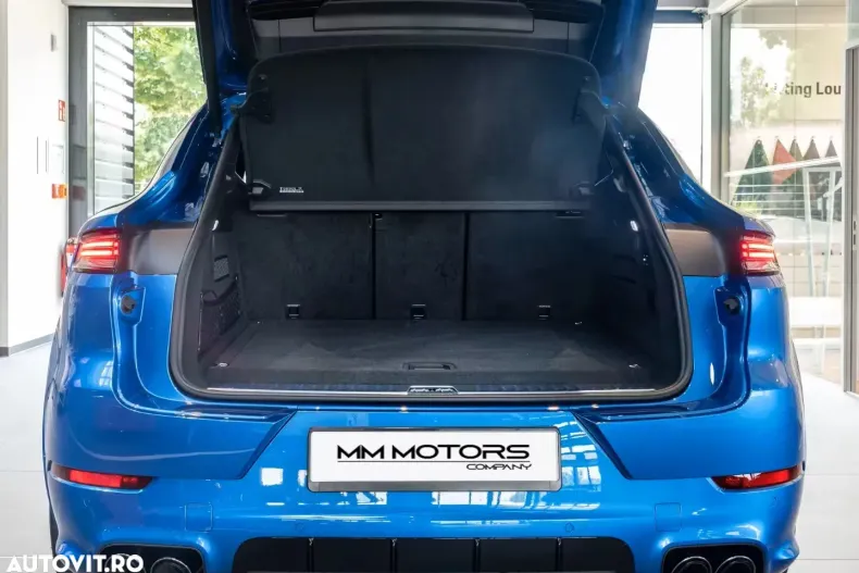 Porsche Cayenne Coupe din 2025 cu 8.900 km - oferta POR155976 - foto 5