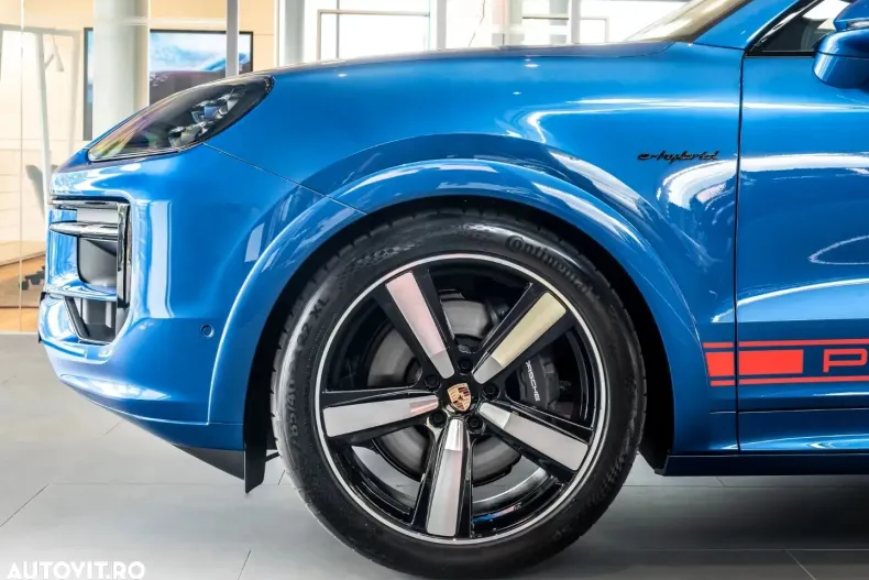 Porsche Cayenne Coupe din 2025 cu 8.900 km - oferta POR155976 - foto 10