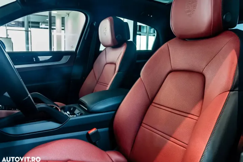 Porsche Cayenne Coupe din 2025 cu 8.900 km - oferta POR155976 - foto 23