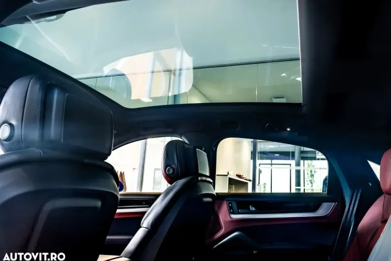 Porsche Cayenne Coupe din 2025 cu 8.900 km - oferta POR155976 - foto 25