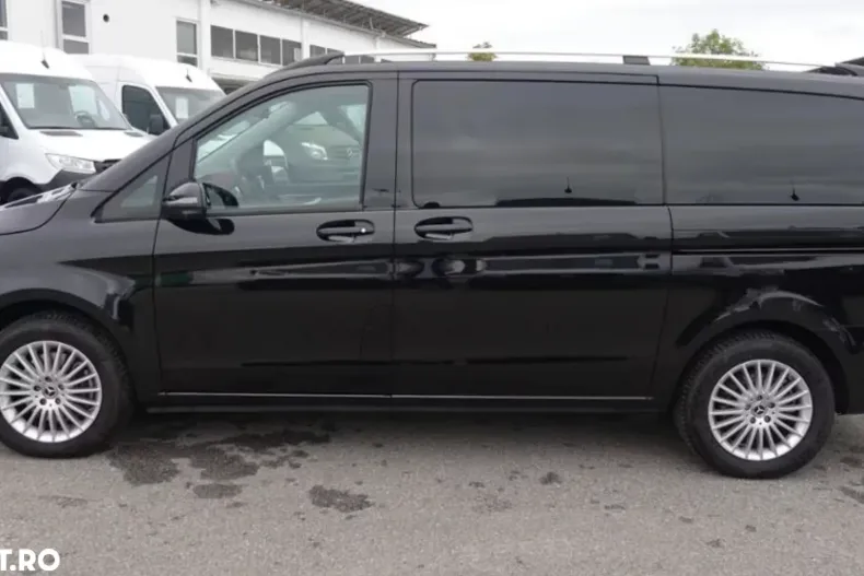 Mercedes-Benz V din 2025 cu 11.422 km - oferta MER155988 - foto 3
