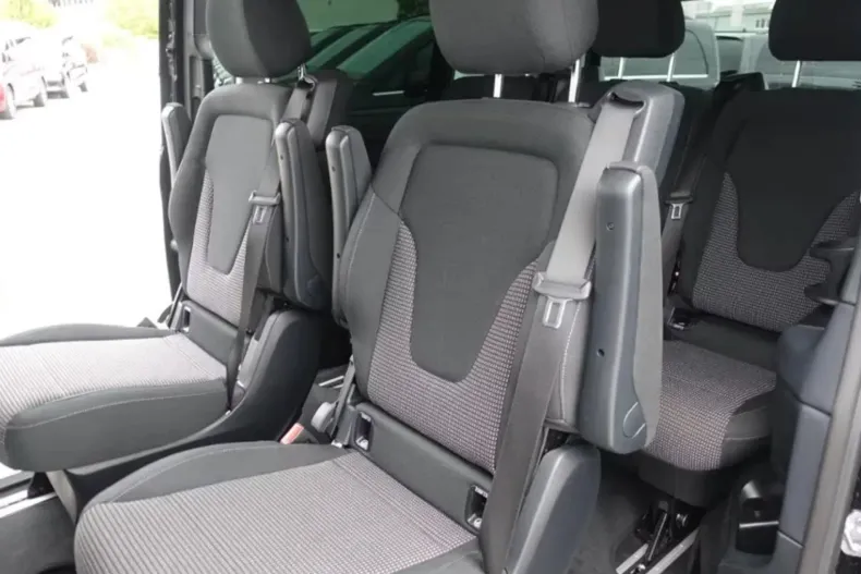 Mercedes-Benz V din 2025 cu 11.422 km - oferta MER155988 - foto 12