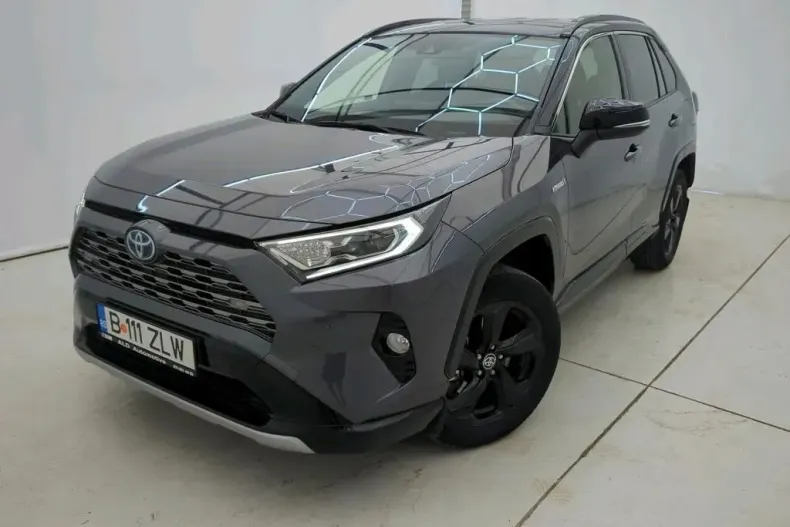Toyota RAV4 din 2021 cu 8.200 km - oferta TOY155989 - foto 1