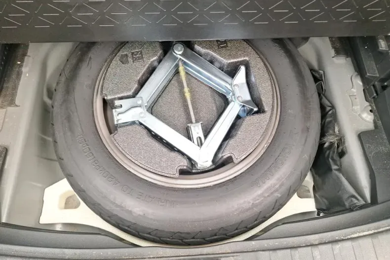 Toyota RAV4 din 2021 cu 8.200 km - oferta TOY155989 - foto 27