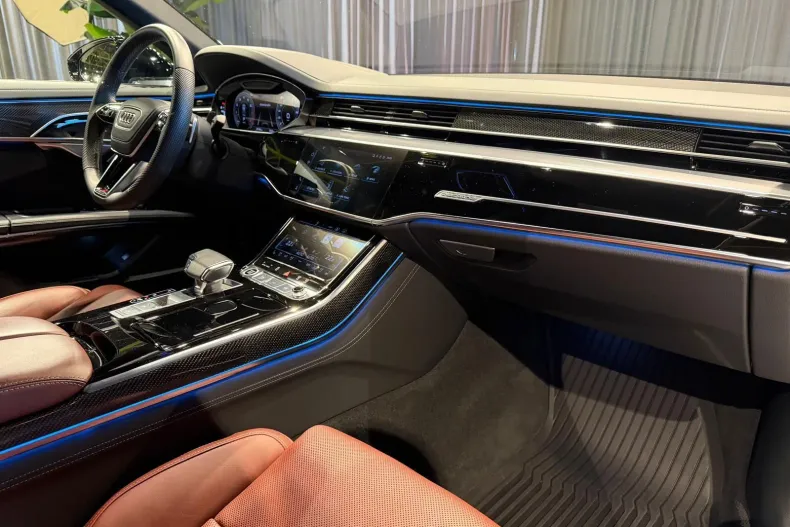 Audi A8 din 2023 cu 42.000 km - oferta AUD155990 - foto 20