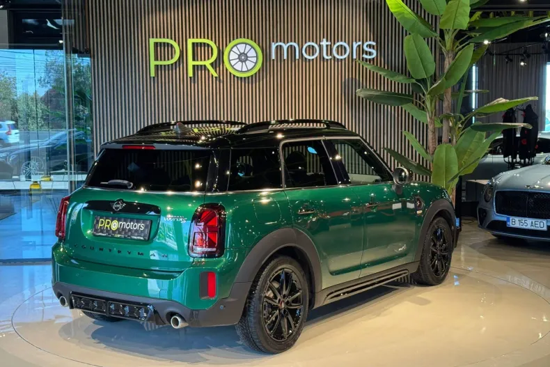 MINI Countryman din 2020 cu 29.900 km - oferta MIN155991 - foto 2