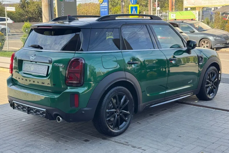 MINI Countryman din 2020 cu 29.900 km - oferta MIN155991 - foto 11