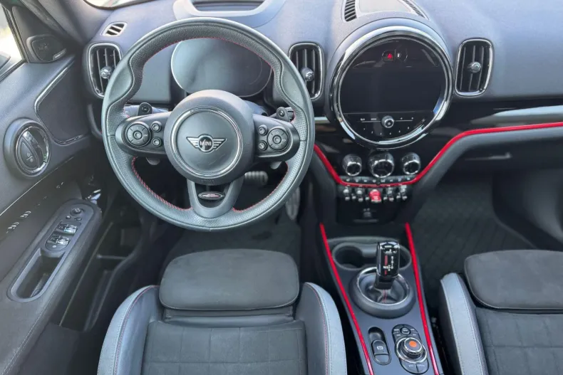 MINI Countryman din 2020 cu 29.900 km - oferta MIN155991 - foto 18