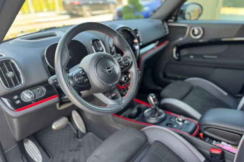 MINI Countryman din 2020 cu 29.900 km - oferta MIN155991 - foto 23
