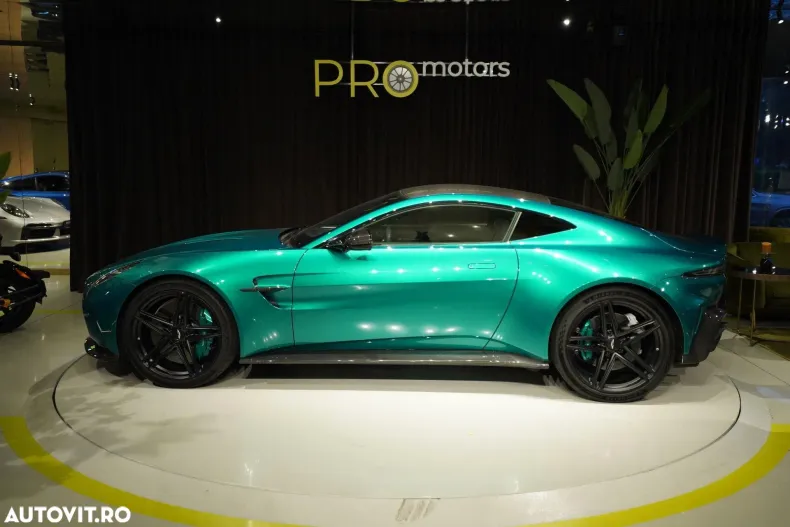 Aston Martin V8 Vantage din 2024 cu 10.100 km - oferta AST155992 - foto 10
