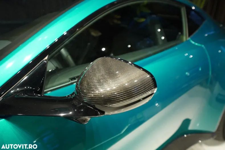 Aston Martin V8 Vantage din 2024 cu 10.100 km - oferta AST155992 - foto 14