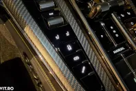 Aston Martin V8 Vantage din 2024 cu 10.100 km - oferta AST155992 - foto 37