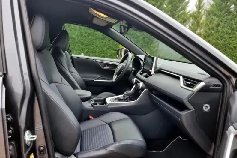 Toyota RAV4 din 2019 cu 94.100 km - oferta TOY155993 - foto 11