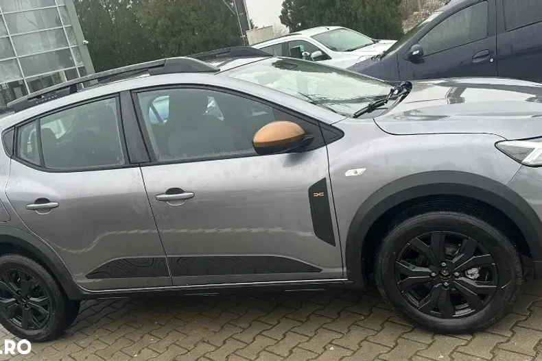Dacia Sandero Stepway din 2025 cu 10 km - oferta DAC155994 - foto 2