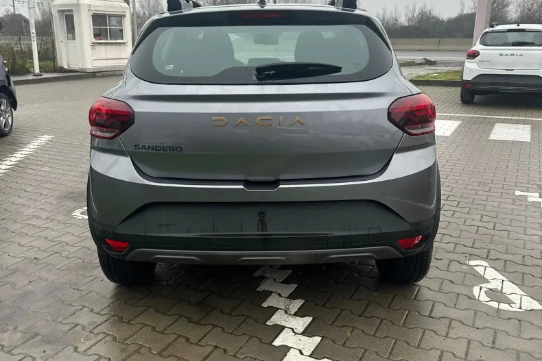 Dacia Sandero Stepway din 2025 cu 10 km - oferta DAC155994 - foto 8