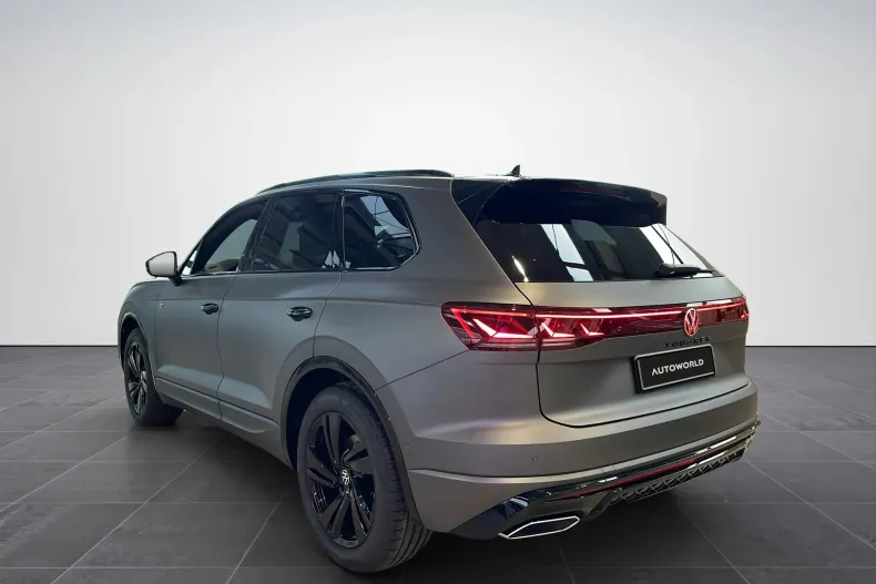 Volkswagen Touareg din 2025 cu 5 km - oferta VOL155997 - foto 7