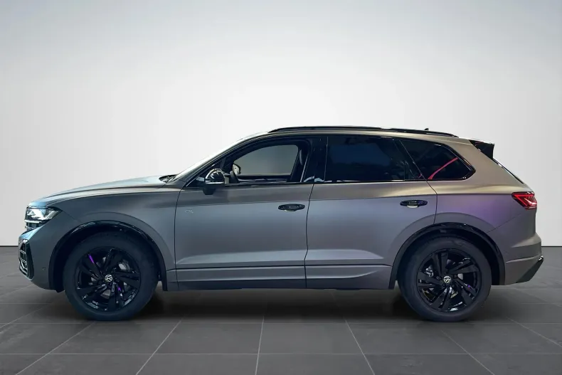 Volkswagen Touareg din 2025 cu 5 km - oferta VOL155997 - foto 8