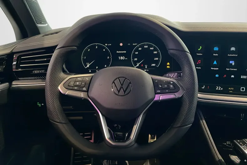 Volkswagen Touareg din 2025 cu 5 km - oferta VOL155997 - foto 10